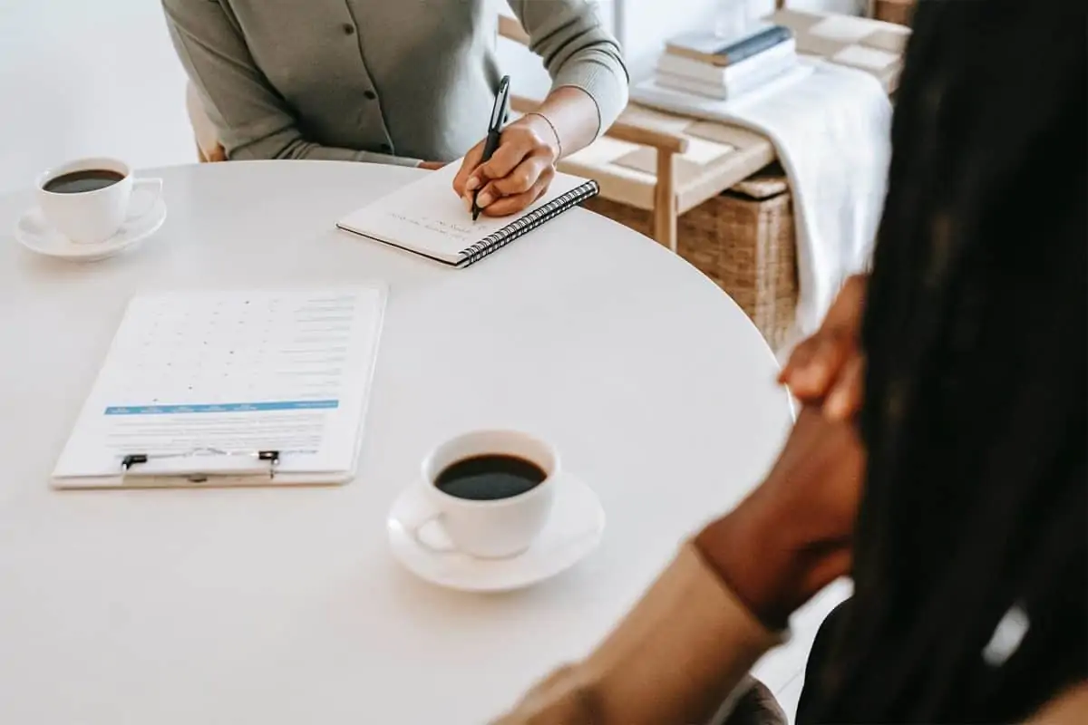 Employee Handbooks: 5 Essential HR Compliance Updates