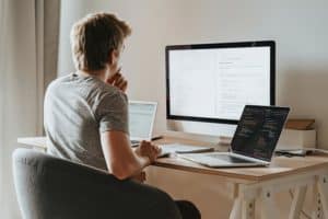 HR and Payroll Compliance for Remote Workers: 6 Critical Considerations