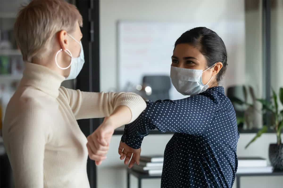 COVID Vaccination Mandates: 3 Tactics for Difficult Conversations with Employees
