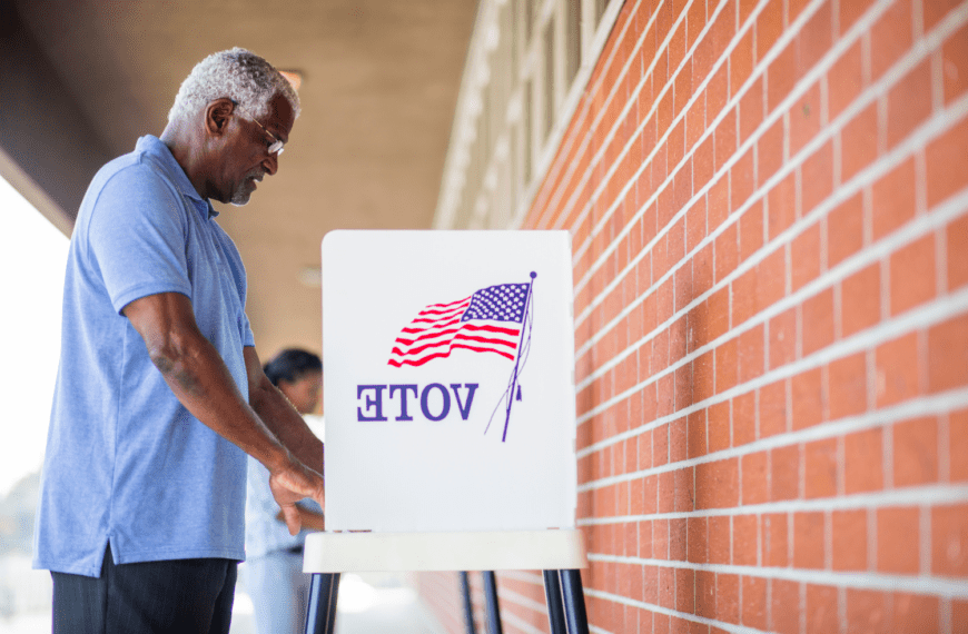 Should Employees Receive Time Off for Voting? What Employers Need to Know
